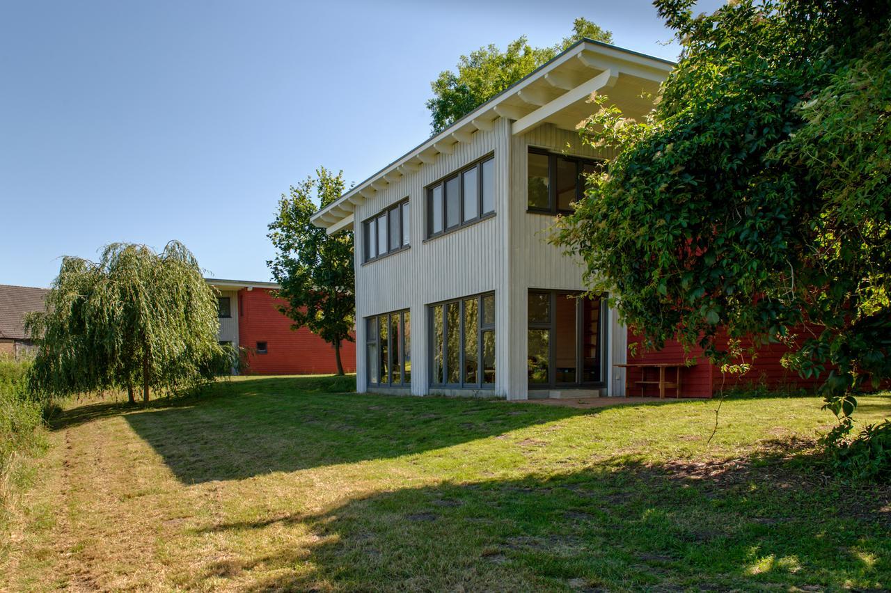 Basiskulturfabrik Oeko-Hotel นอยชเตรลิทซ์ ภายนอก รูปภาพ