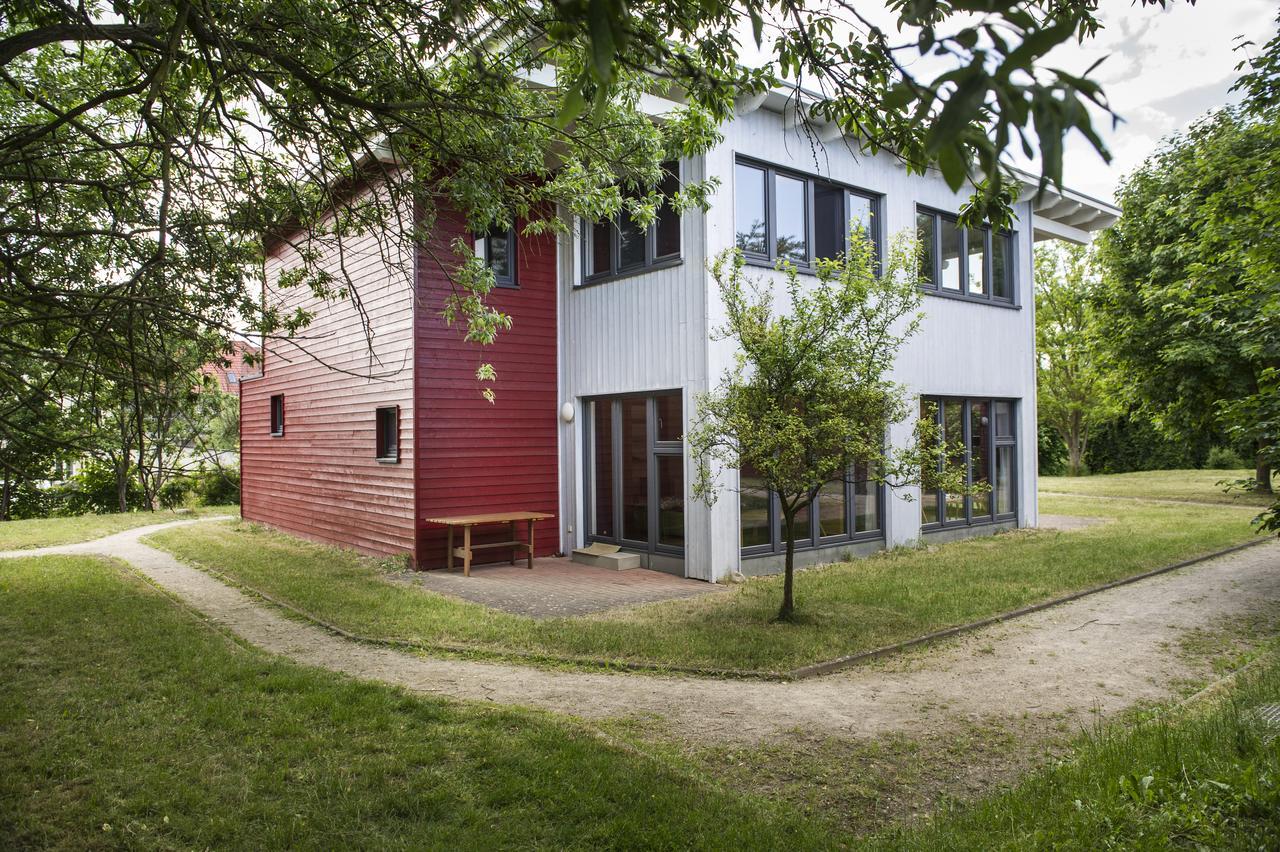 Basiskulturfabrik Oeko-Hotel นอยชเตรลิทซ์ ภายนอก รูปภาพ