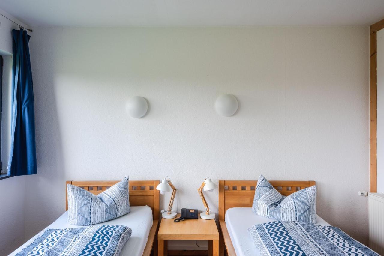 Basiskulturfabrik Oeko-Hotel นอยชเตรลิทซ์ ภายนอก รูปภาพ