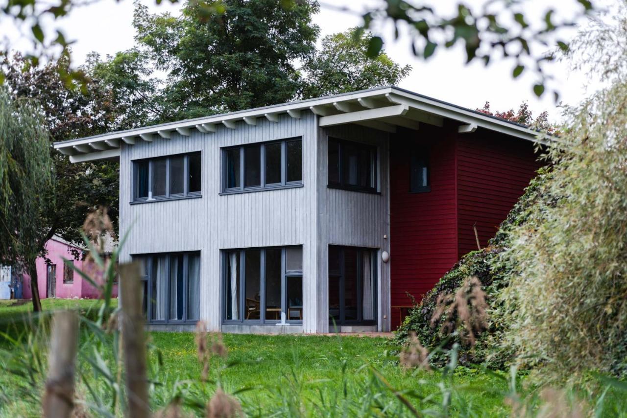 Basiskulturfabrik Oeko-Hotel นอยชเตรลิทซ์ ภายนอก รูปภาพ